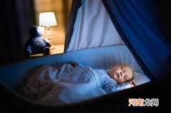 孩子熬夜的危害是什么 只需三招就让孩子乖乖上床早睡
