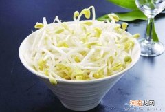 坐月子食谱：海米炒豆芽／蚝油四季豆