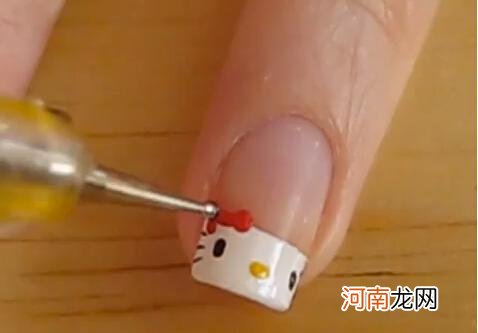 Hello Kitty美甲图片Hello Kitty美甲教程