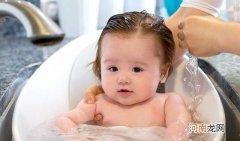 新生儿怎么洗澡与清洁 洗澡前需要做的准备