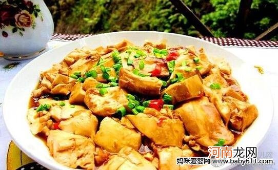 儿童菜谱豆腐类：红烧豆腐