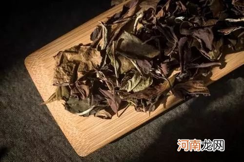 白茶储存过程中密封好还是通风好？