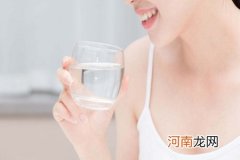 女性多喝水有什么好处？