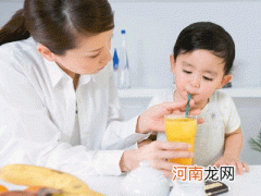 注意:儿童喝果蔬汁要适量