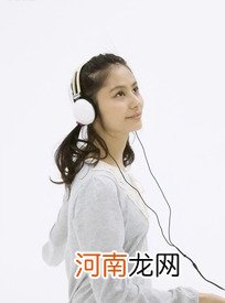 “音乐”赋予女孩灵动气质