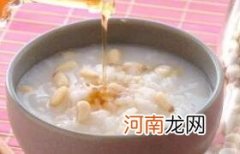 儿童食谱粥类：松子粥