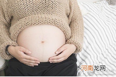 激发男人欲望的方法 按摩脚掌也能把他撩倒