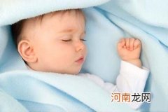 定时入睡的宝宝行为表现良好