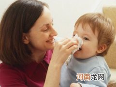 处理宝宝鼻塞的好方法