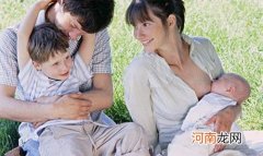 6个方法帮助新妈妈增加母乳分泌