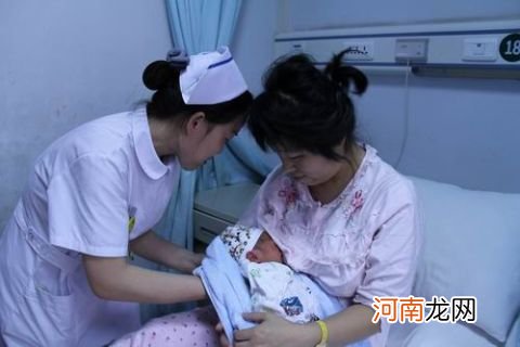 剖腹产妈妈产后母乳喂养全攻略