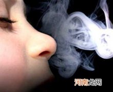 儿童吸二手烟会减寿