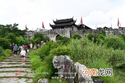 贵州省十大旅游景点 贵州旅游十大景点排名