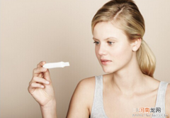 判断女性朋友怀孕的六个征兆