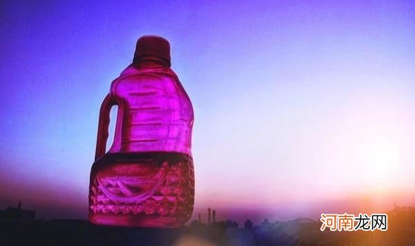 这五种水不能冲泡奶粉 可以用矿泉水给宝宝冲奶粉吗