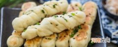 莴笋虾皮卷的做法 莴笋虾皮卷的做法介绍