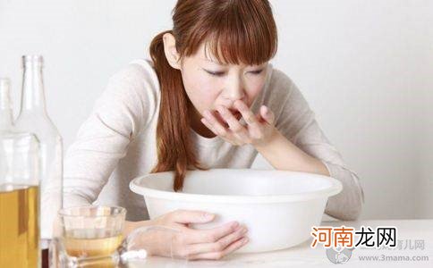 吐到昏天暗地 8大食物有效减轻孕吐