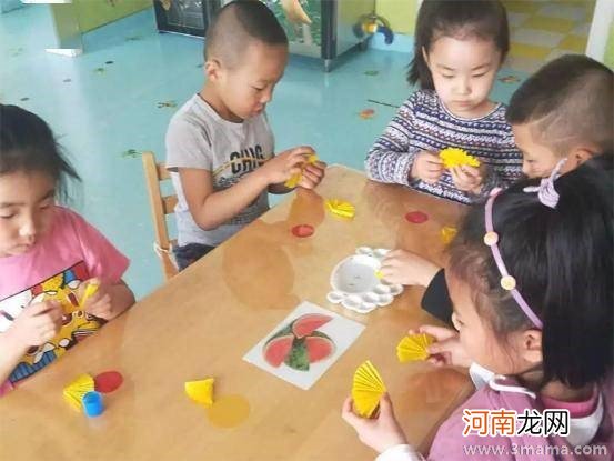 自闭症孩子为什么不愿因去幼儿园呢？