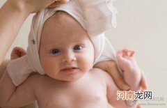 育儿须知 多久给宝宝洗一次澡合适