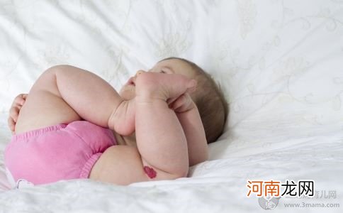 冬季宝宝湿疹怎么办 4妙招教你轻松应对