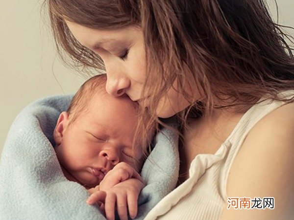 宝宝容易缺钙，新妈妈要把控好这3个因素