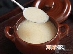 婴儿补钙食谱：奶香牛骨汤