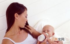 宝宝吐奶的原因有哪些 新生儿吐奶频繁怎么办
