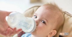 新生儿频繁换奶粉吃好吗 新生儿可以频繁换奶粉吗
