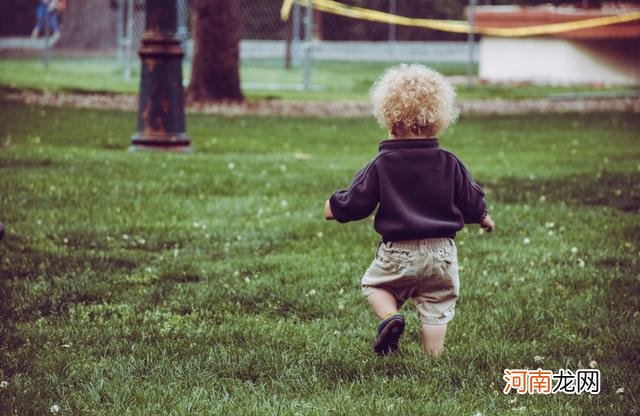 2-3岁宝宝，爱父母多一点还是爱自己多？答案有些出乎你的意料