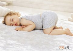 如何给宝宝提供好的睡眠环境