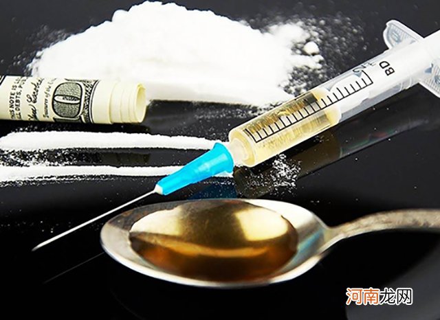 产妇剖腹产时，多次要求加大麻醉量，原因让医生一愣：副作用伤身