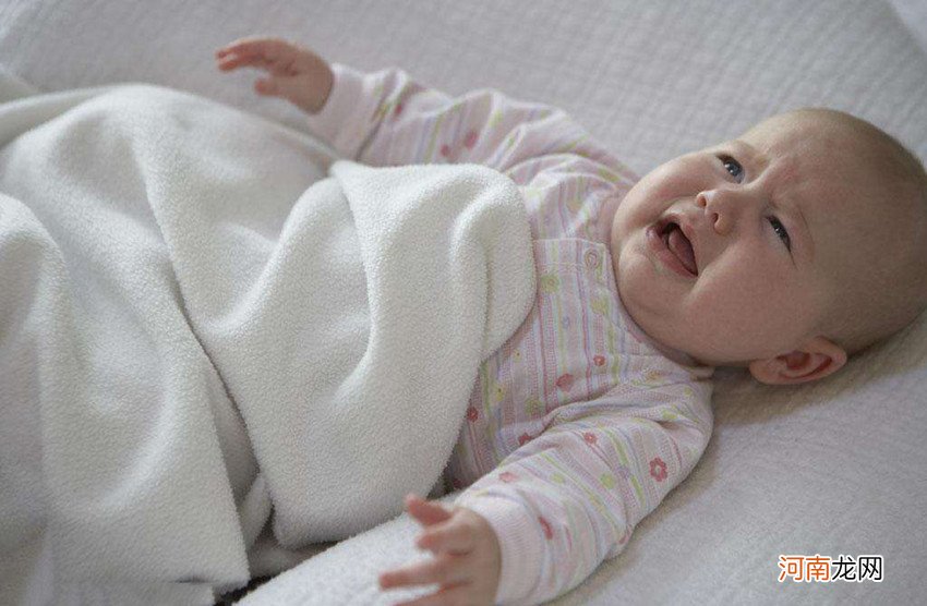 6-12月宝宝每晚哭闹难睡觉？试试这份作息训练表，娃睡得香长得快