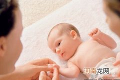 早产儿的护理与喂养 - 早产