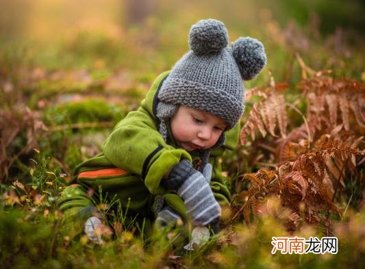 宝宝说“妈妈”时,就是在叫你吗?娃学说话过程,是段“历险记”