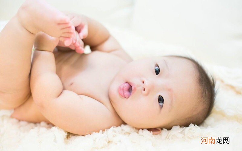 宝宝发烧拉肚子怎么处理 一岁宝宝发烧拉稀