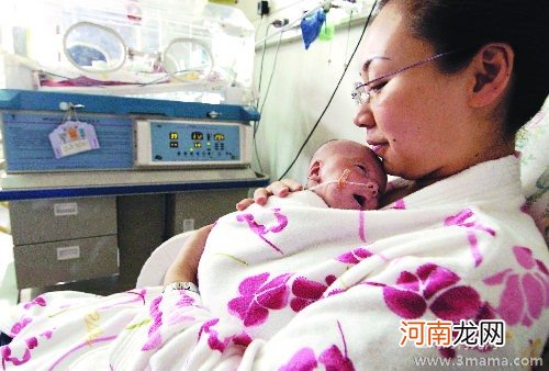 早产儿护理新进展“袋鼠法”照料早产儿