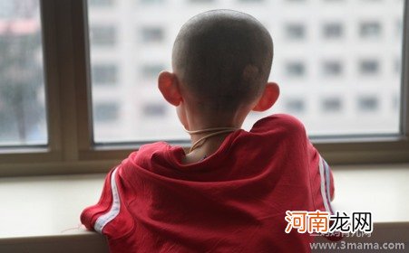 自闭症为何偏爱男孩