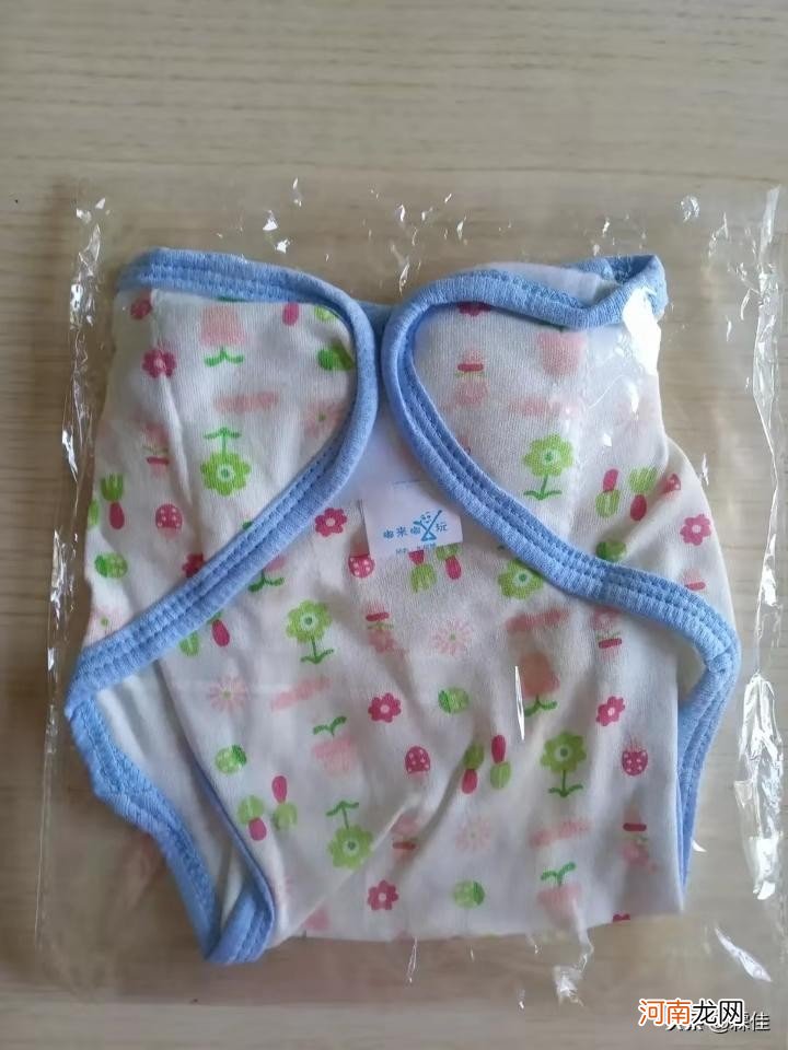 宝宝纸尿片的固定方法 新生儿用尿布怎样固定