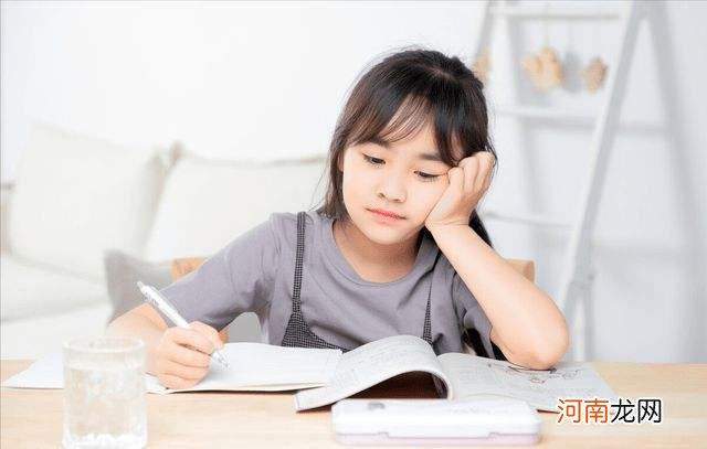“我不想写作业”，聪明的妈妈这样回答娃，娃写作业不再需要督促