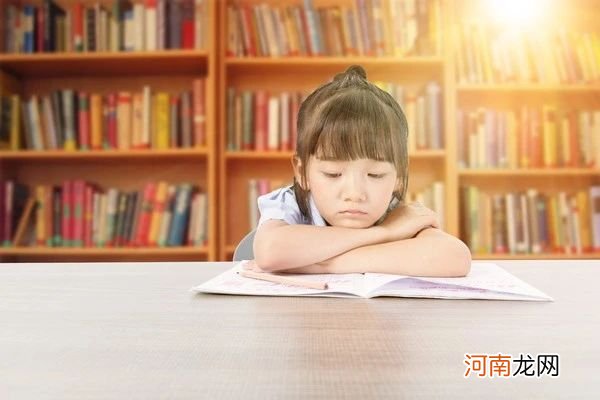 孩子遇事立场不坚定，做好三点摆脱“韦奇定律”，孩子更优秀