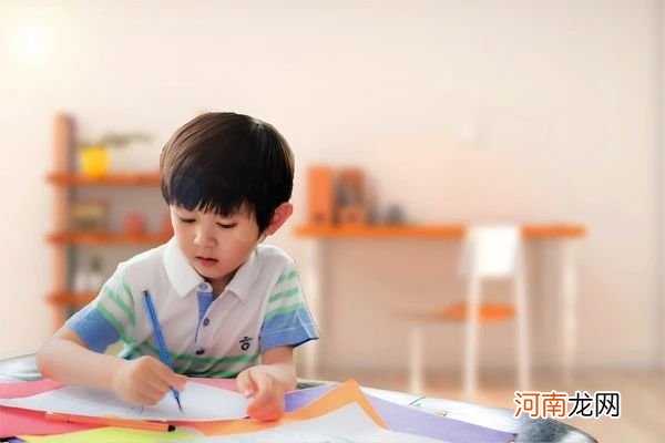 孩子遇事立场不坚定，做好三点摆脱“韦奇定律”，孩子更优秀