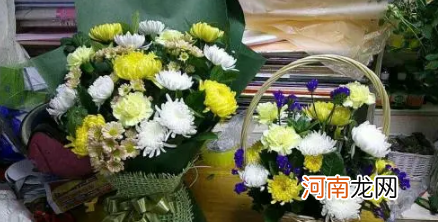 清明祭奠逝者鲜花用单数还是双数