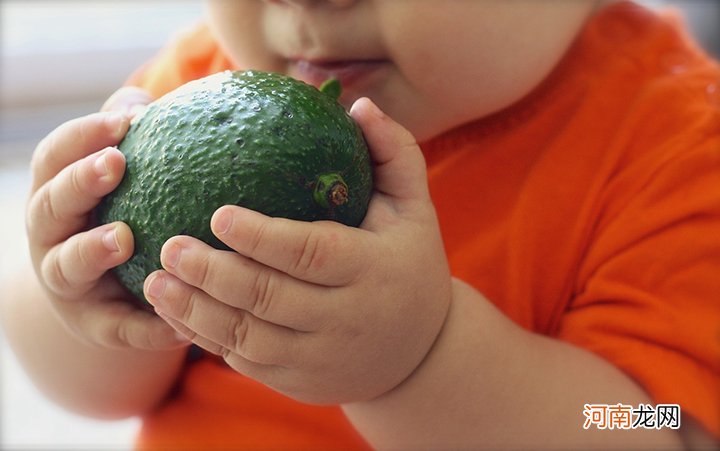 吃水果也有讲究，含糖量较高的前4名水果，尽量别让宝宝多吃