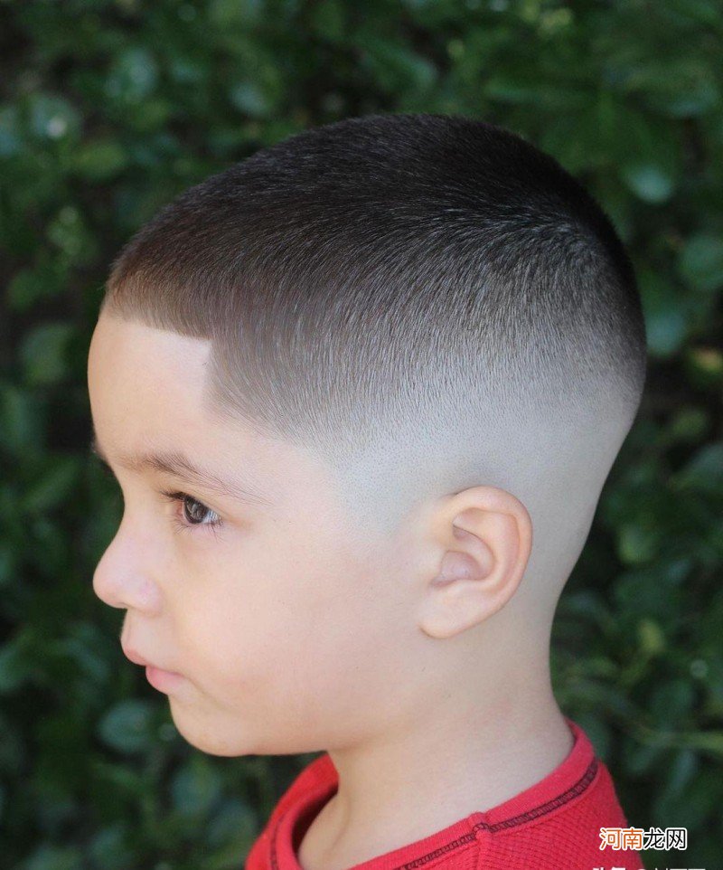 15款爆款小男孩发型 暑假小男孩发型怎么剪