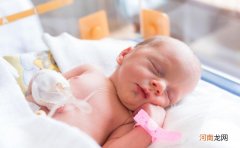 新生儿出现黄疸是怎么回事 新生儿黄疸是什么