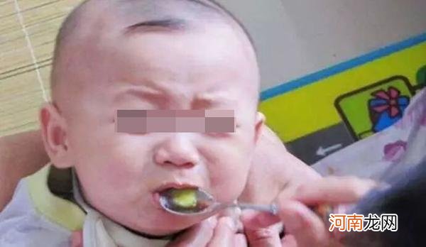 给孩子喂药，吞下去就完事了？这四个喂药误区，占一个就等于白吃