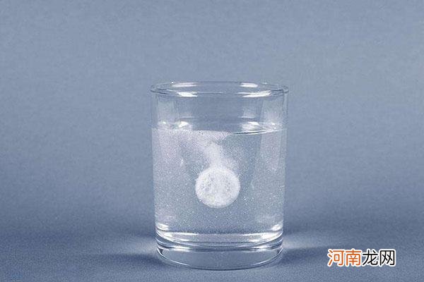 给孩子喂药，吞下去就完事了？这四个喂药误区，占一个就等于白吃