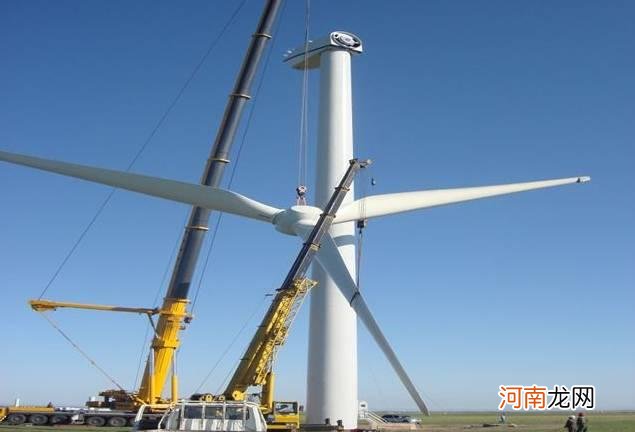 风力发电机造价及目前使用趋势 大型风力发电机一台造价多少钱