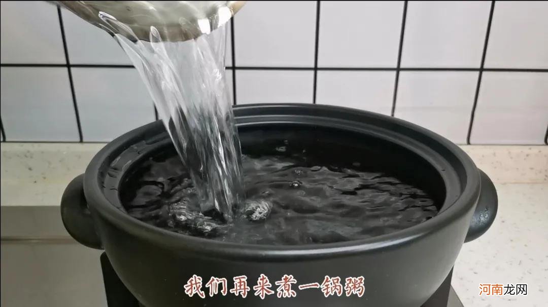 新买砂锅开锅和保养方法 砂锅第一次用需要怎么处理不会炸