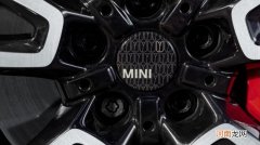 全球限量800台 MINI Pat Moss纪念版官图发布